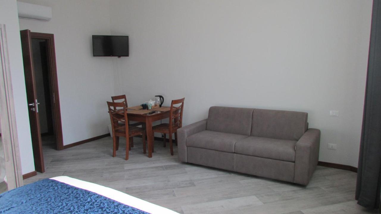 Sansirofiera Rooms Milano Ngoại thất bức ảnh