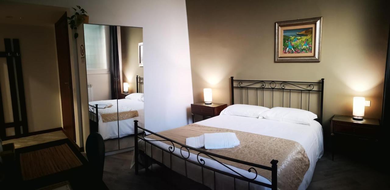 Sansirofiera Rooms Milano Ngoại thất bức ảnh